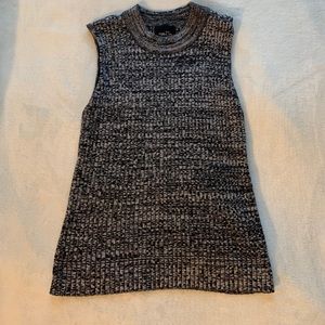 Rue 21 fitting sleeveless shirt